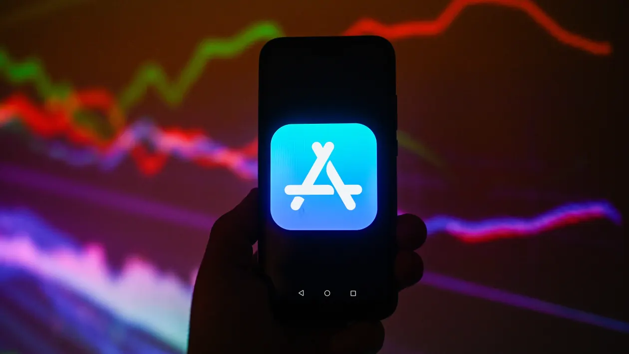 Apple and Google’s massive mobile empires face dual UK antitrust probes