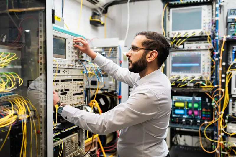 New fibre optic record allows 50,000,000 movies to be streamed at once